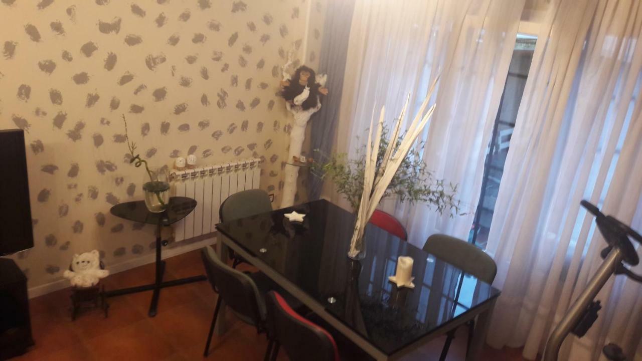 Mozues Apartman Sámano Kültér fotó
